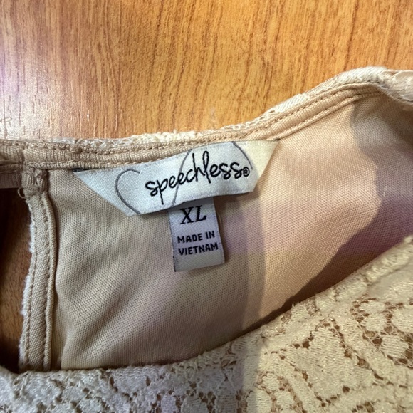 Speechless Women’s Ivory Sleeveless Lace Shift Dress size XL - Picture 2 of 8